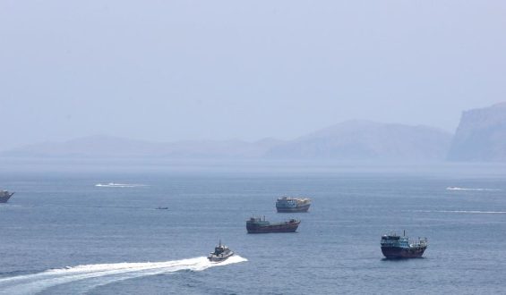 Neue Spannungen zwischen den USA und Iran nach Angriffen in der Straße von Hormus