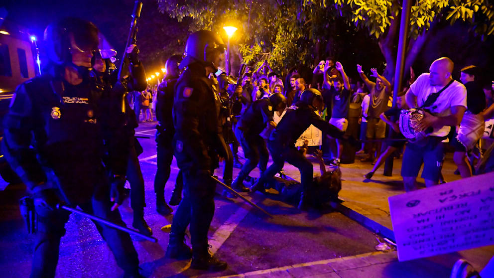 Randale auf Mallorca: Eskalation bei Protest gegen Massentourismus