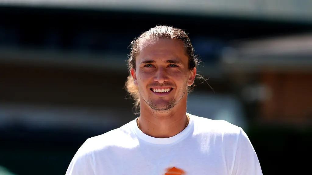Alexander Zverev entspannt auf Ibiza mit Partnerin Sophia Thomalla