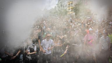 Absage der Technoparade „Zug der Liebe“ in Berlin: Hintergründe und Reaktionen