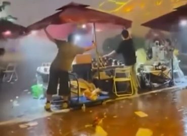 Sturm-Chaos in Jingdezhen: Auswirkungen auf Chinas Porzellan-Metropole