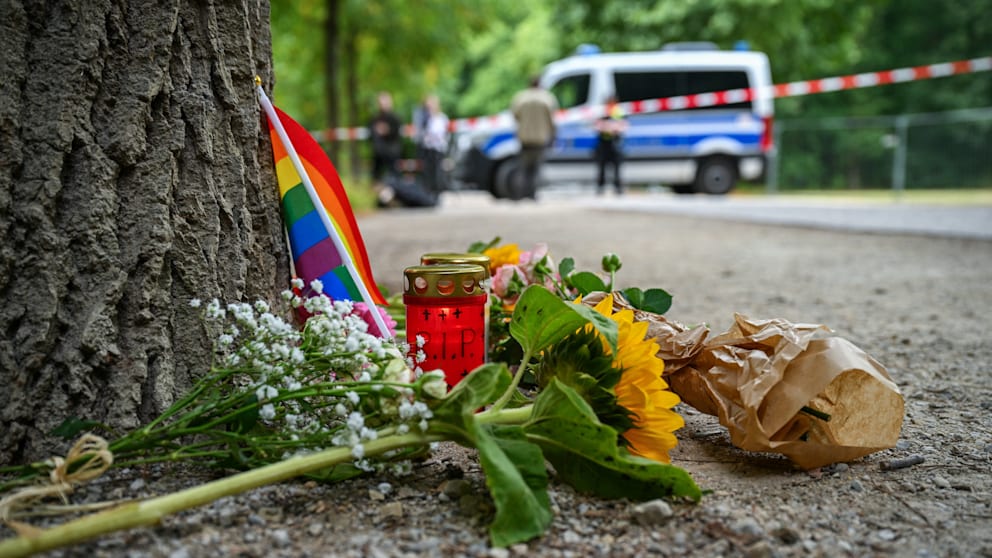 Mutter aus Polen bei Anschlag auf CSD in Berlin getötet