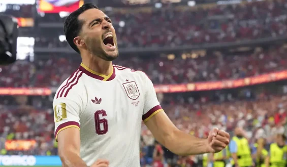 Spanien besiegt Portugal mit Last-Minute-Tor bei der WM