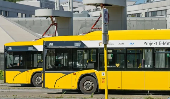 BVG muss Nius-Werbung wieder zulassen