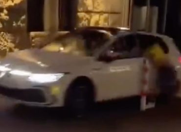 Wilde Flucht durch Dortmund: Auto-Dieb verletzt Autobesitzer schwer