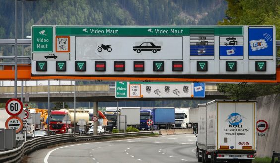 Einführung der Pkw-Maut in Deutschland ab 2027