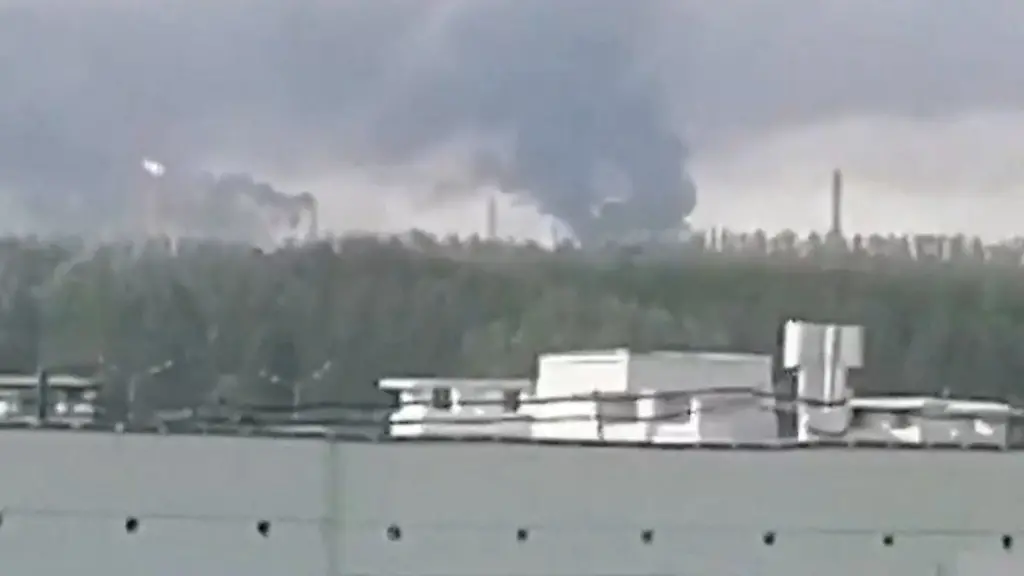 Ukraine greift russische Ölraffinerie in Nischnekamsk an