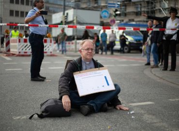 Der unbequeme Pater: Jörg Alt und sein Klimaprotest