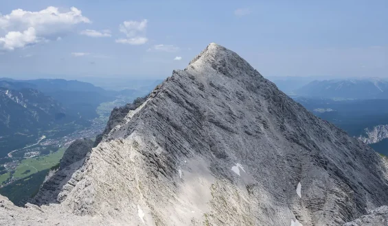 Tödlicher Unfall eines Bergsteigers nahe der Zugspitze