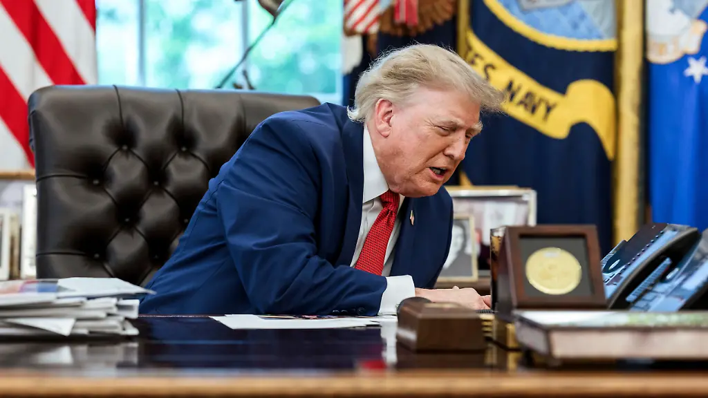 Trump setzt Zölle gegen Kanada aus, um Pipeline-Deal zu verhandeln