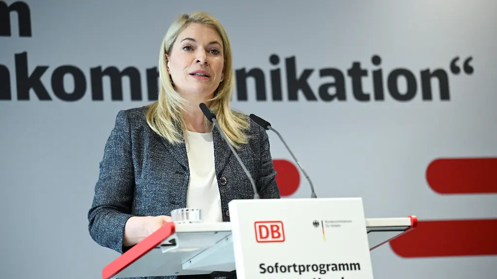 Organisierte Verantwortungslosigkeit bei der Deutschen Bahn: Palla kritisiert Führungskräfte
