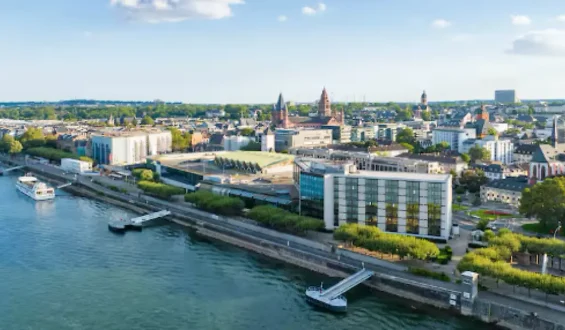 Hilton Mainz: Ein Blick auf Service und Komfort