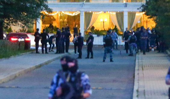 Explosion in der Nähe des Luxus-Restaurants in Moskau verursacht Todesfälle