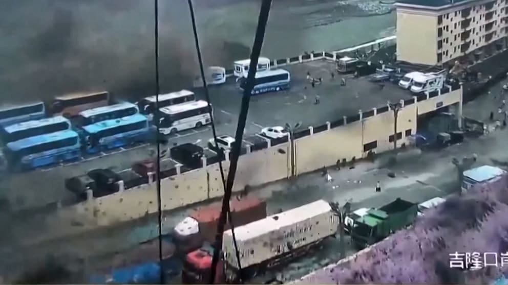 Viele Tote bei Sturzflut in Nepal: Ursachen und Auswirkungen