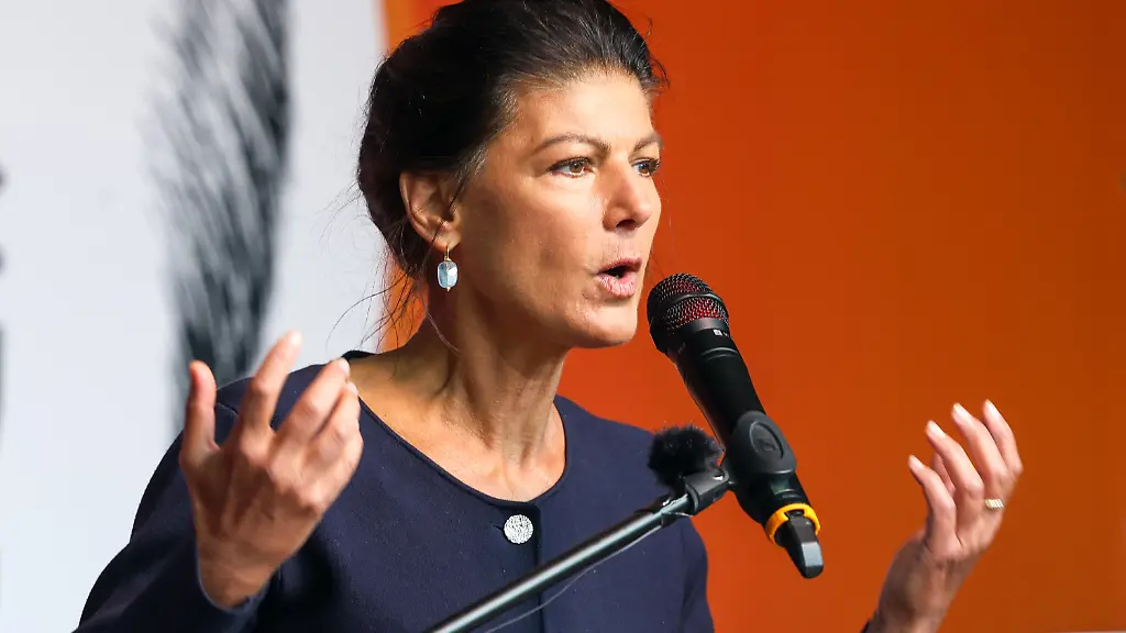Höckes Angebot an Wagenknecht