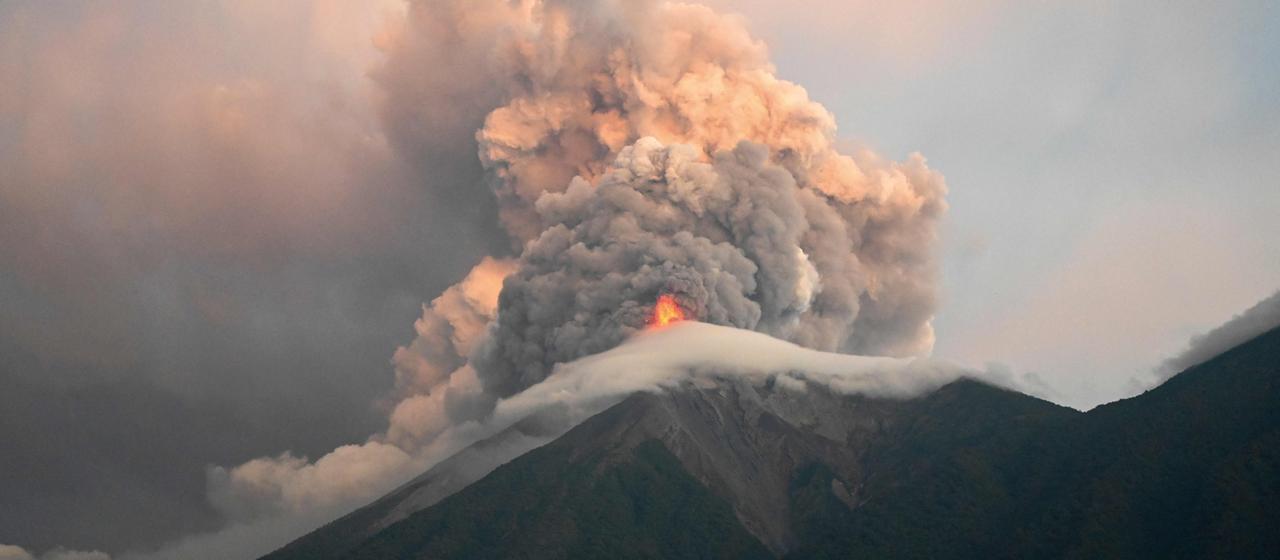 Feuervulkan in Guatemala Ausgebrochen: Maßnahmen und Auswirkungen