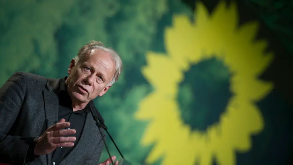 Jürgen Trittin: Die Herausforderungen der Energiewende in Merkel-Jahren