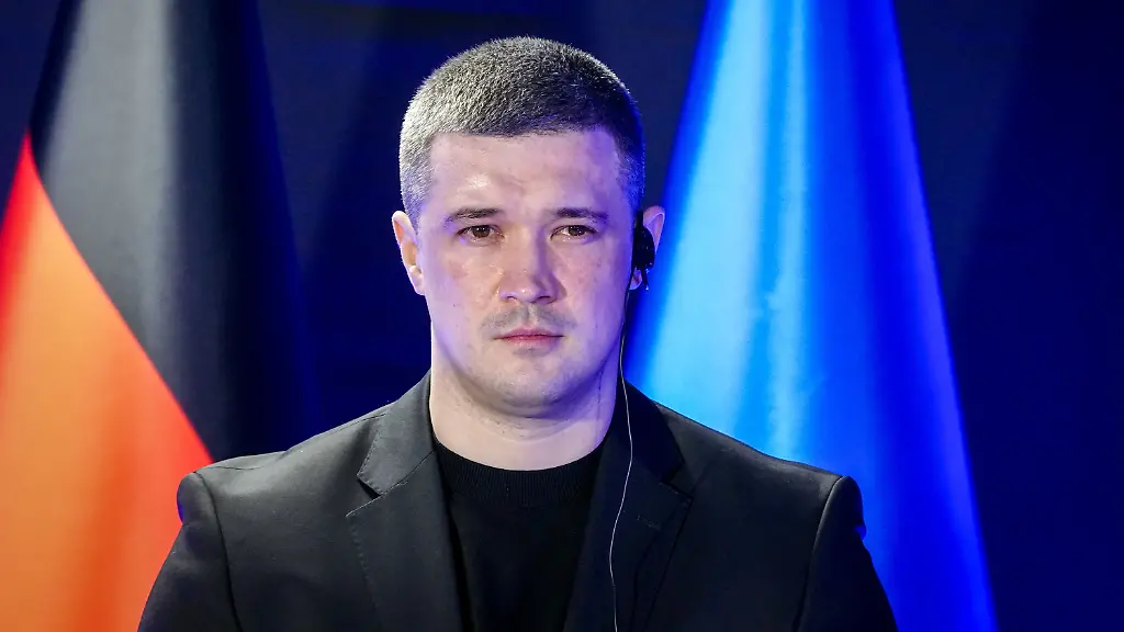 Forderung nach Neuwahlen bringt Selenskyj unter Druck