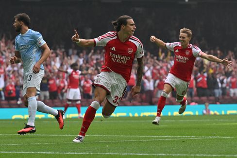 Arsenal sichert sich englischen Supercup gegen Manchester City