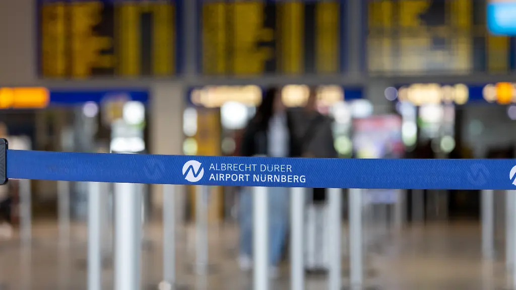 Schlägerei am Nürnberger Flughafen: Polizeieinsatz nach Auseinandersetzung