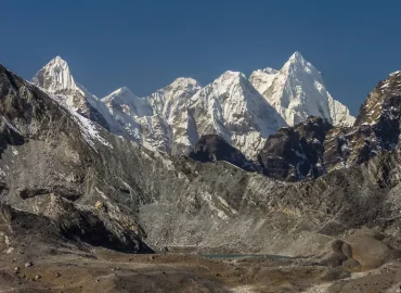 Bergsteiger in Nepal von Lawine verschüttet: Deutsche Leiche geborgen