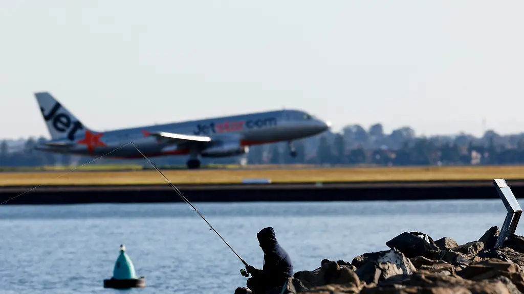 Beinahe-Kollisionen am Flughafen Sydney rücken Sicherheitsfragen in den Fokus