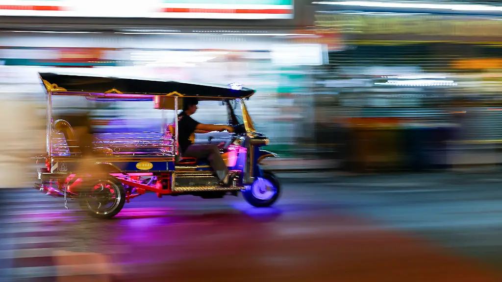 Bangkok erwägt das Ende der benzinbetriebenen Tuk-Tuks