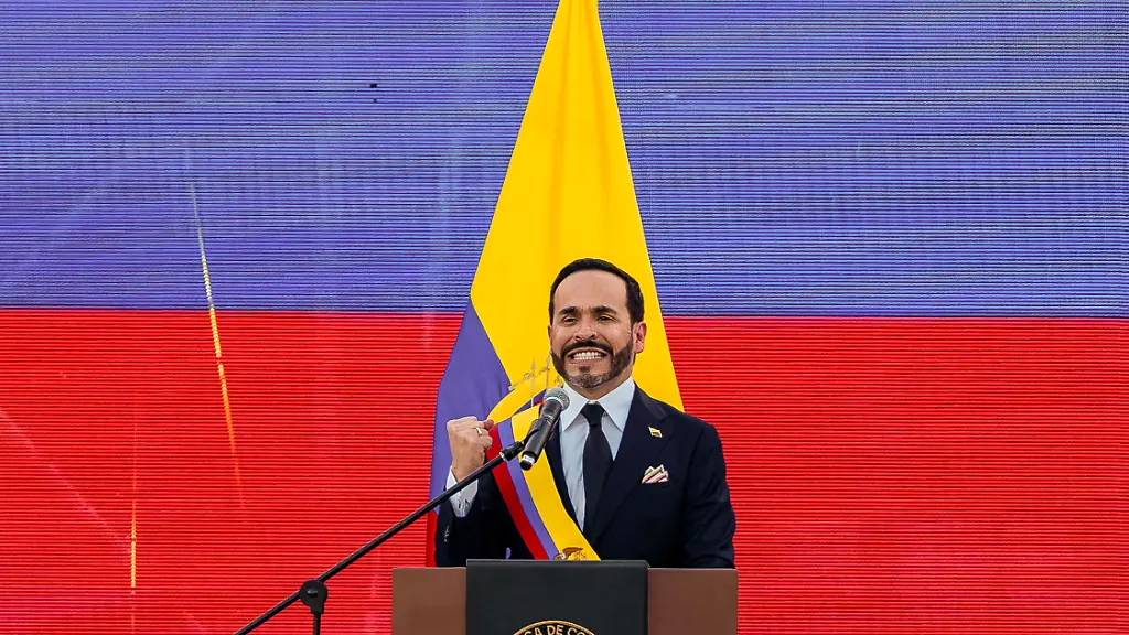 Kolumbiens Präsident Abelardo de la Espriella verschärft Abschiebepolitik