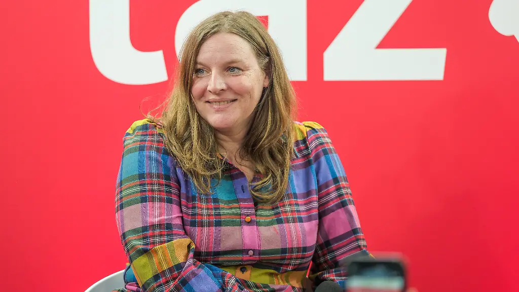 Judith Holofernes überwältigt von Chart-Comeback