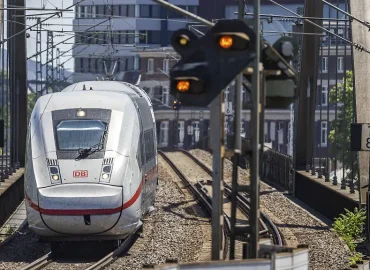 Herausforderungen der Deutschen Bahn bei der Pünktlichkeit