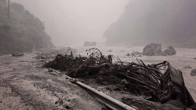 Tödliche Sturzflut in Nepal: Aktuelle Entwicklungen