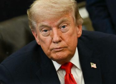 Trump verschiebt Angriffe auf Iran wegen diplomatischer Annäherung