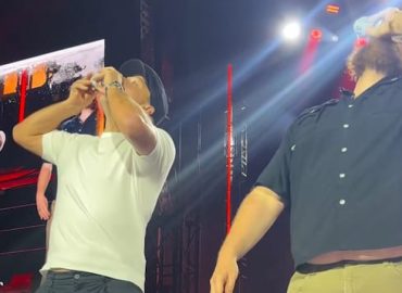 John Terry erntet Buhrufe bei Bühnenauftritt