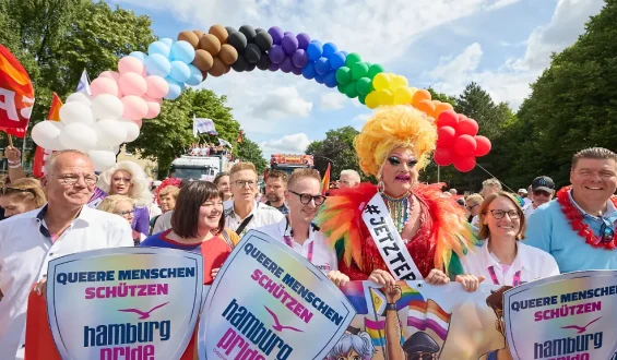Teilnehmerrekord beim Hamburger CSD 2026