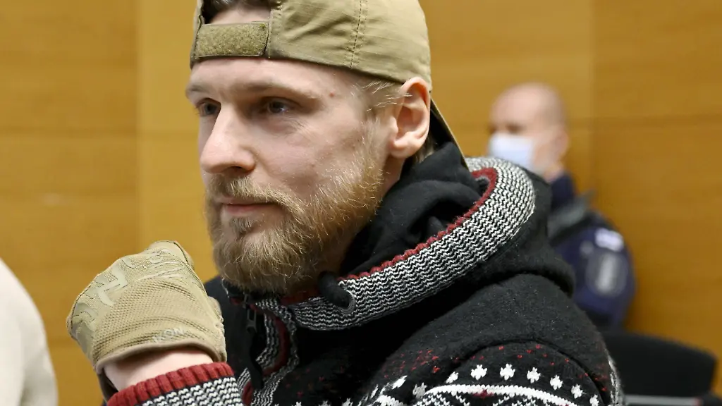 Finnisches Gericht reduziert Strafe für Anführer russischer Neonazi-Miliz