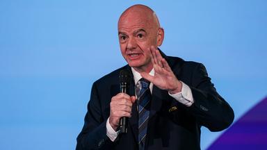 FIFA-Verteidigung von Gianni Infantino und Umgang mit Kritik