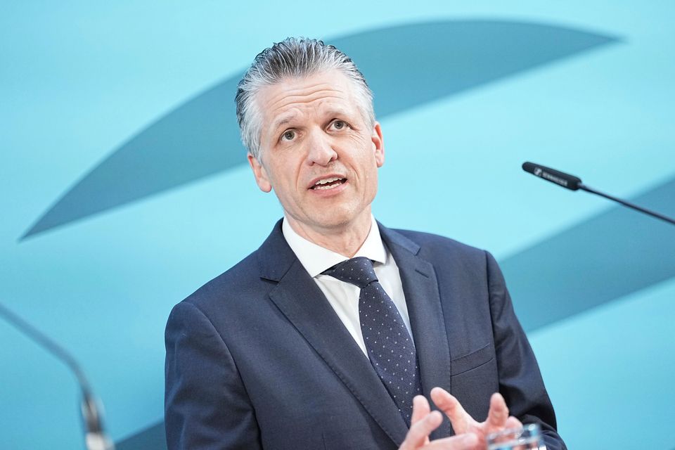 Wachsende Kritik an der Abschaffung der Rente mit 63