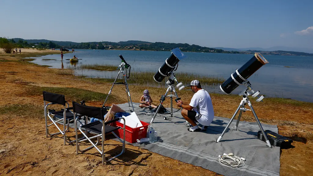 Spanien bereitet sich auf Sonnenfinsternis vor: Ein Ansturm erwartet