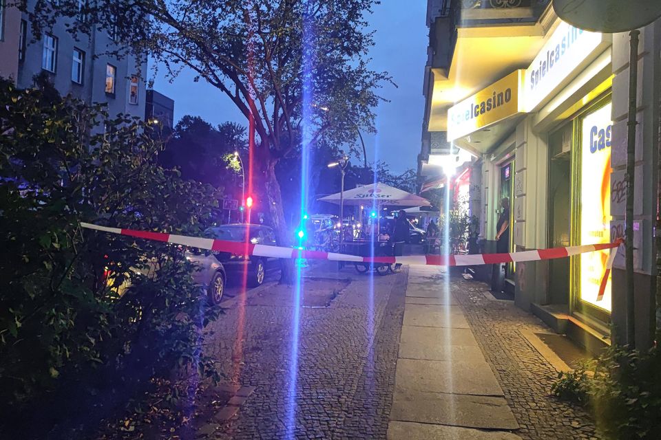 Schüsse im Graefekiez: 22-Jähriger in Berlin angegriffen