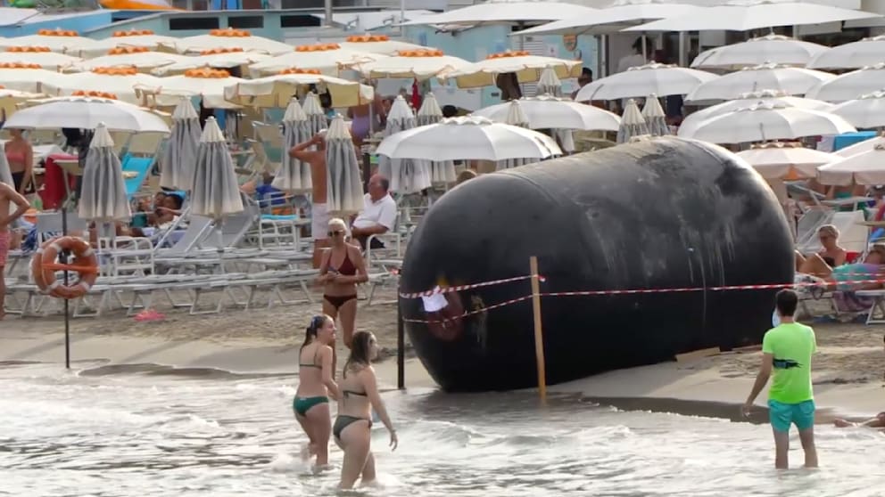 Geheimnisvoller Fund am italienischen Strand sorgt für Aufsehen