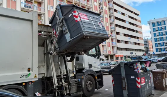 Glücksfall in Italien: Müllabfuhr findet verlorenen Lottoschein