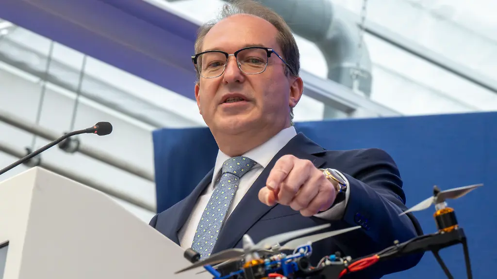 Dobrindt verdoppelt Anti-Drohnen-Einheit der Bundespolizei nach Vorfall in Leipzig