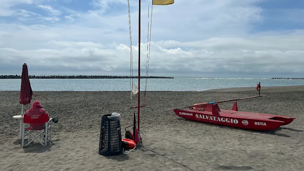 Italien bildet Häftlinge zu Strandwärtern aus