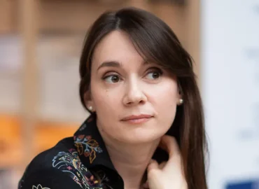 Russland kritisiert Frankreichs Ausweisung von Xenia Fedorova