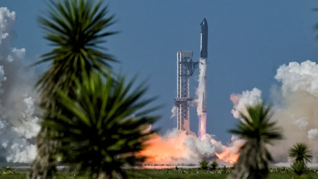 Elon Musk’s SpaceX Plant Bau eines Neuen Weltraumbahnhofs