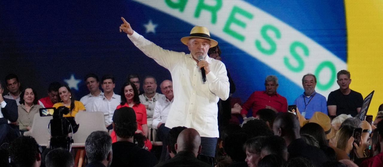 Brasiliens Präsidentschaftswahl: Lula da Silva kandidiert erneut