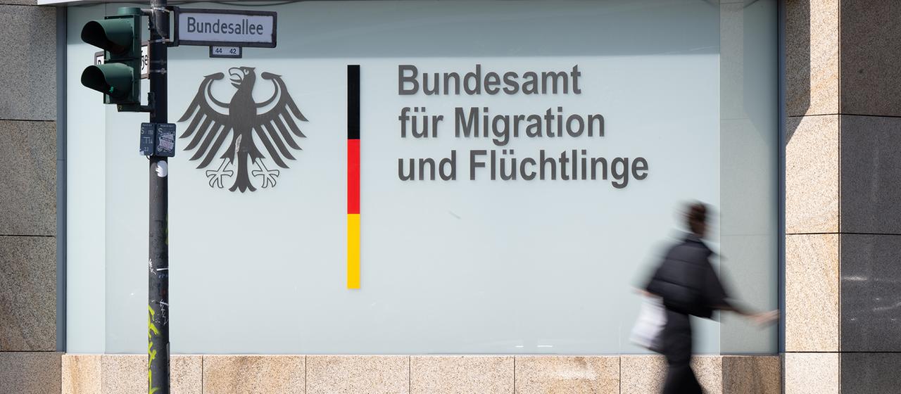 Die Auswirkungen der veränderten Lage in Syrien auf den Schutzstatus syrischer Geflüchteter in Deutschland