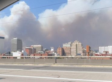 Schwerer Waldbrand bedroht Spokane in Washington