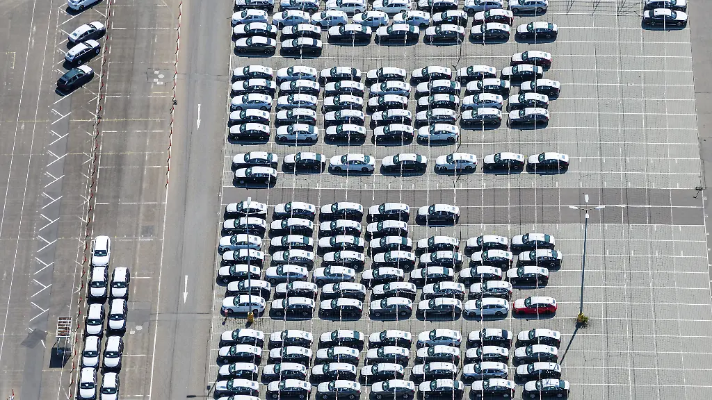 Deutsche Autoindustrie sieht Hoffnung durch steigende Aufträge