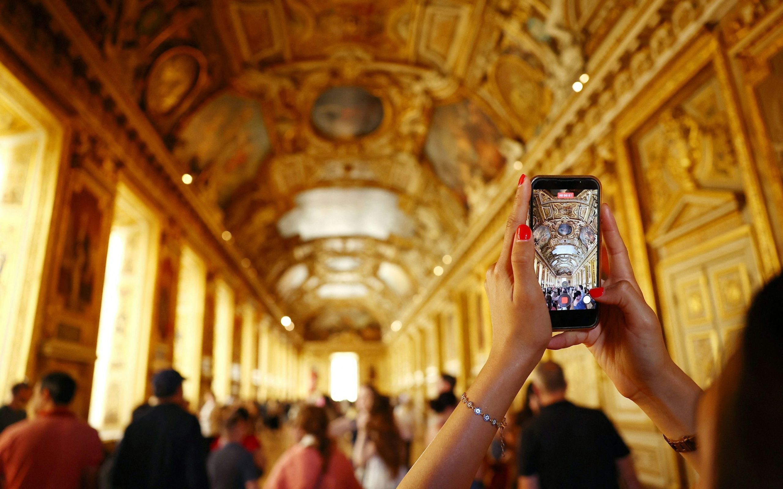 Ein Sommer im Louvre: Wiedereröffnung der Galerie d’Apollon